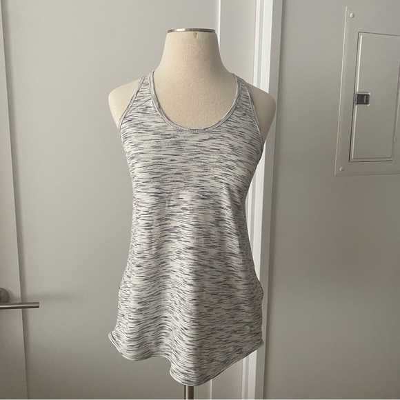 Lululemon Essential Tank Top sz 2 Tiger Space Dye White/Black - Picture 2 of 4